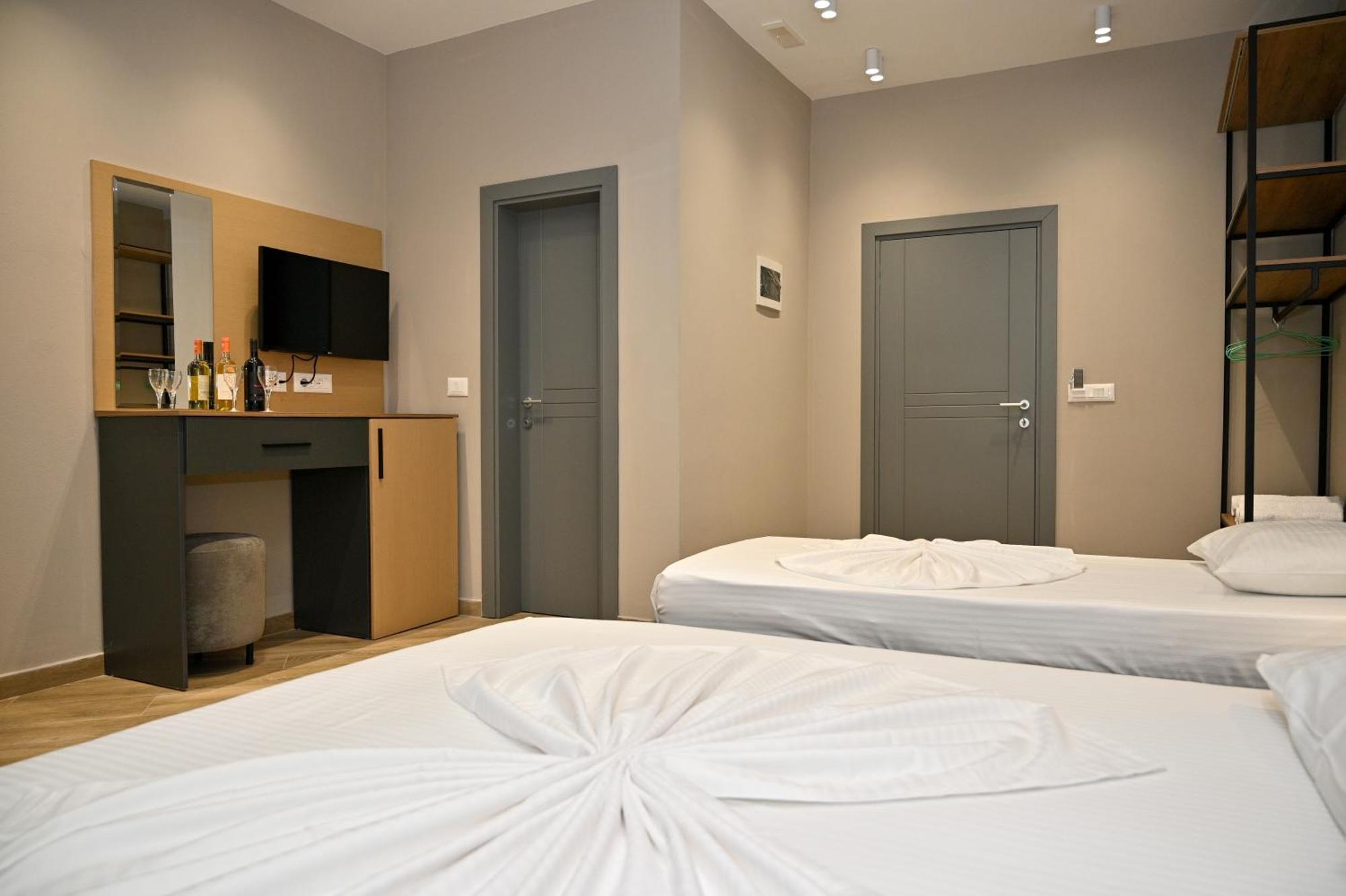 Monduro Hotel ดูร์เรส ห้อง รูปภาพ